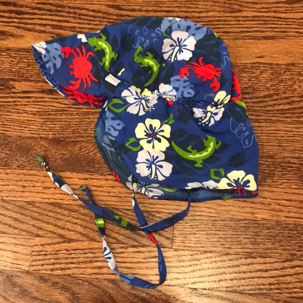 I play Infant sun hat.